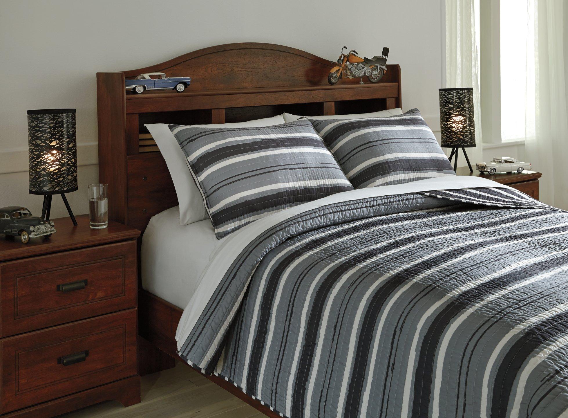 Merlin 3-Piece Coverlet Set