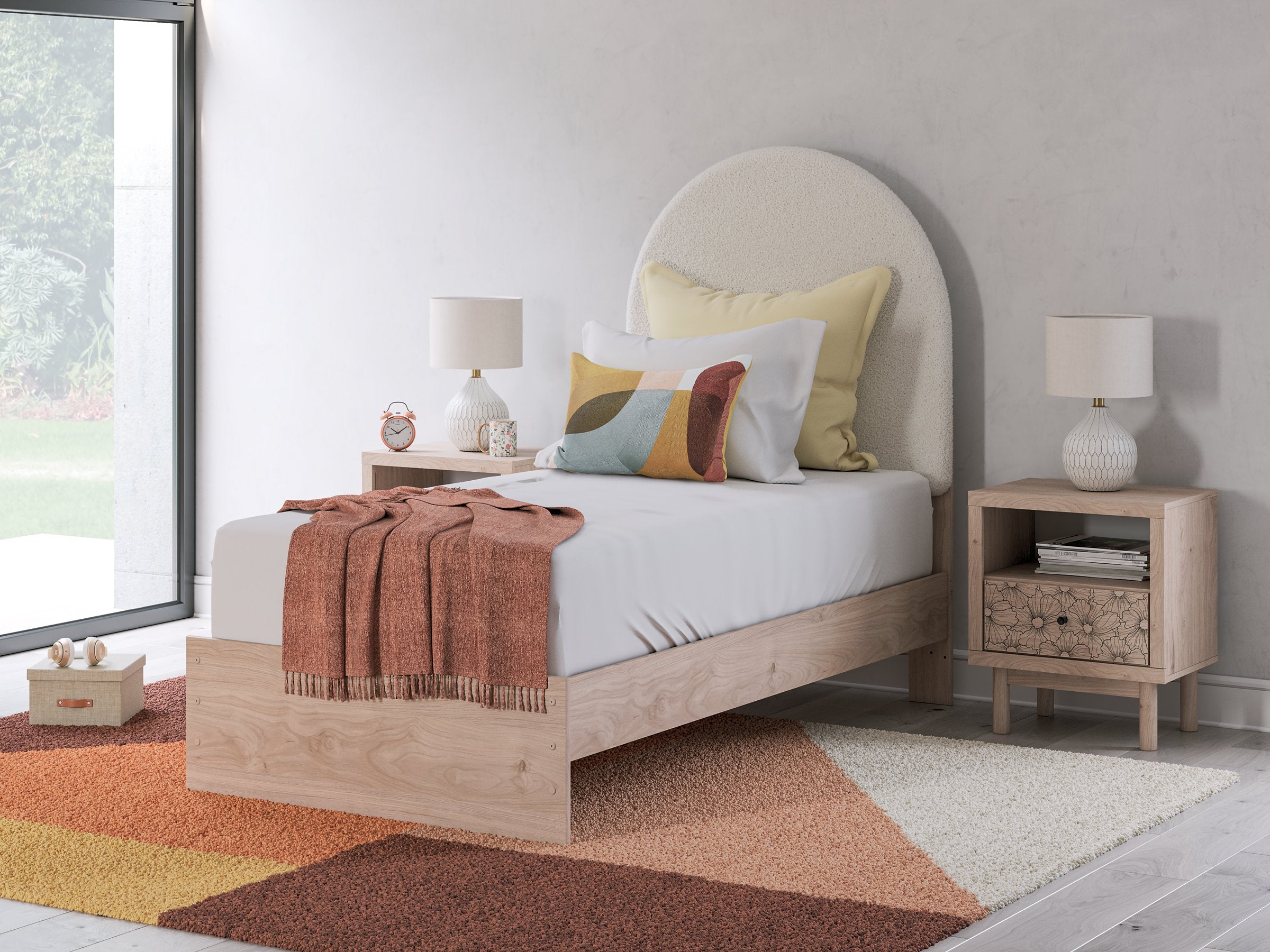 Arloster Upholstered Bed